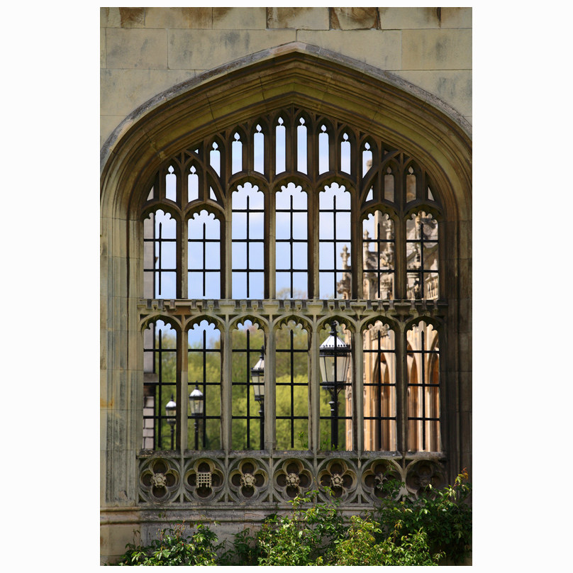 Kings College screen